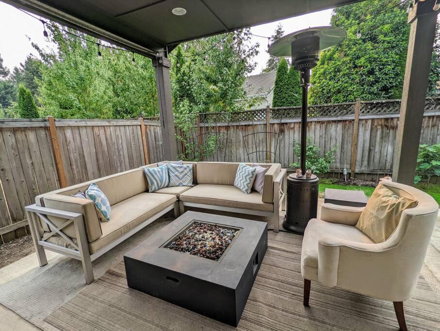 Spacious 3-Bedroom Home With Outdoor Space Eugene Exterior photo
